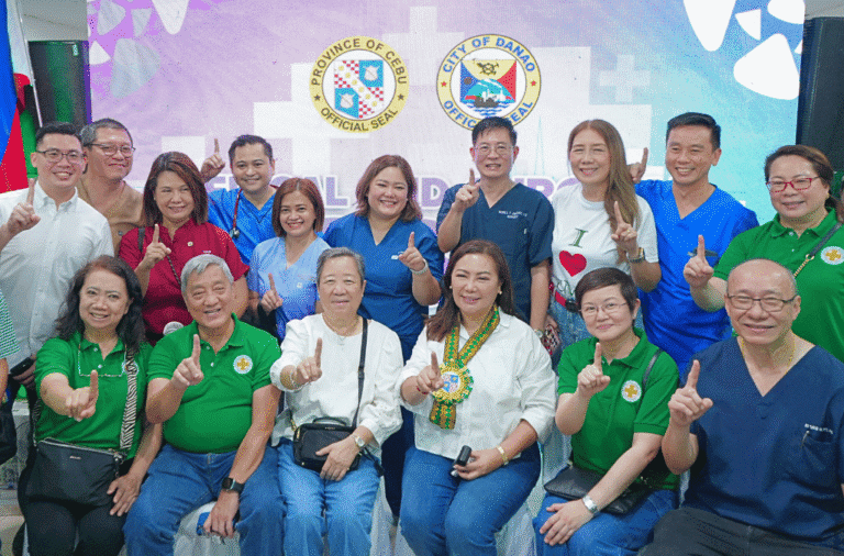 Chong Hua Hospital Partners with Provincial Government’s Medical and Surgical Mission